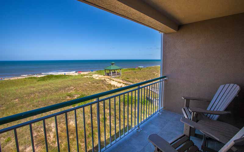 Shutters on the Banks - Balcony View