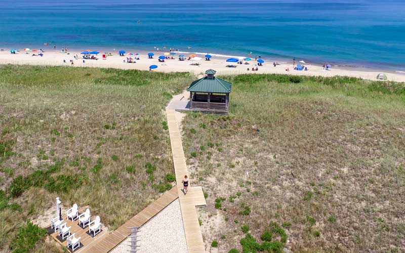 Oceanfront gazebo and beach access at Shutters on the Banks